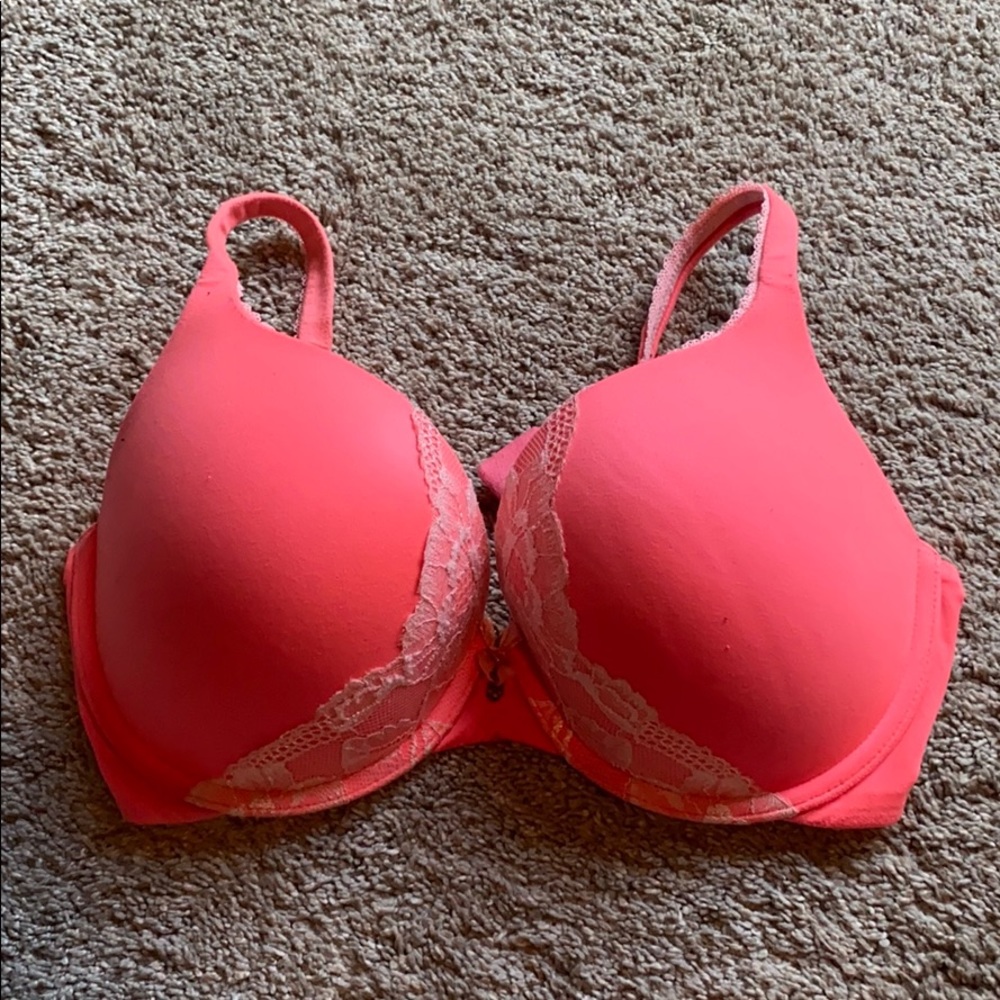 ❤️Hot pink bra❤️